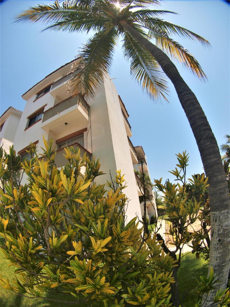 Suites Las Palmas Hotel Y Villas Manzanillo Kültér fotó